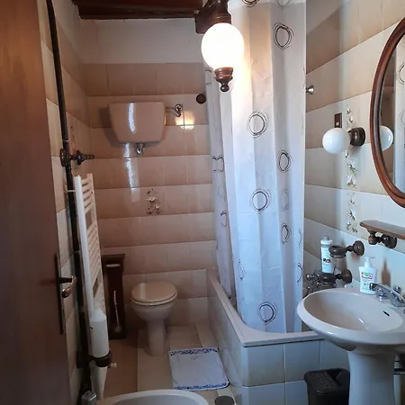 Il Casale Degli Artisti 3* Ravigliano
