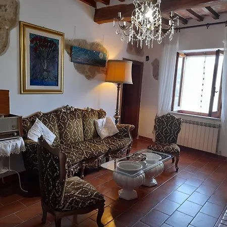Il Casale Degli Artisti Konukevi