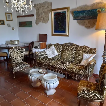 Konukevi Il Casale Degli Artisti Ravigliano